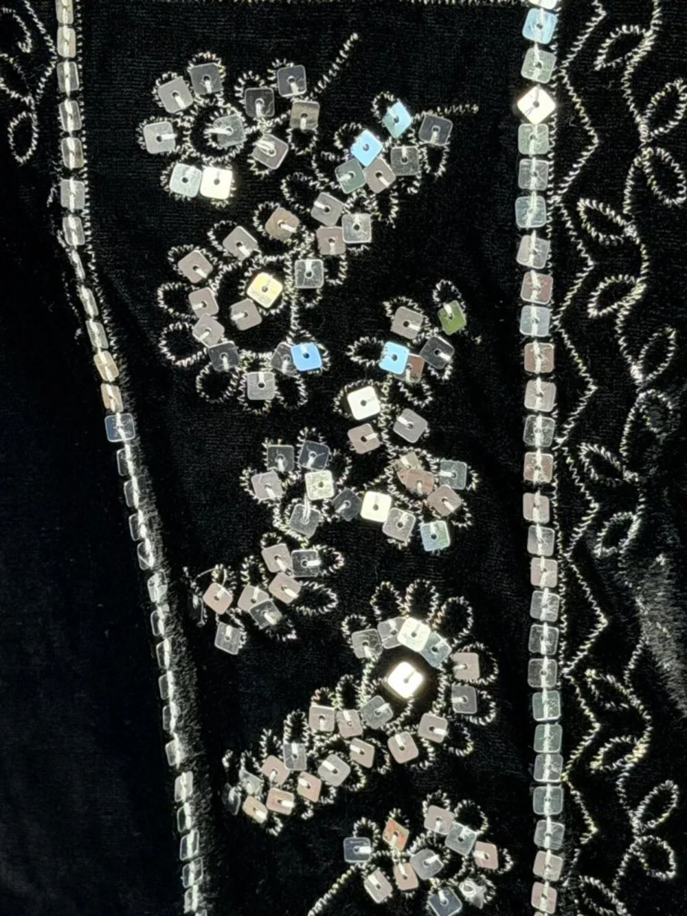 Black velvet goth hippie embroidered sequin top_3